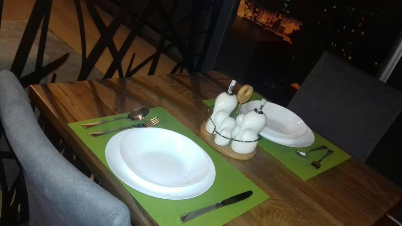 Gabriela & Marjan Luxury Self Check-In Flatiron Apartment Skopje Luaran gambar